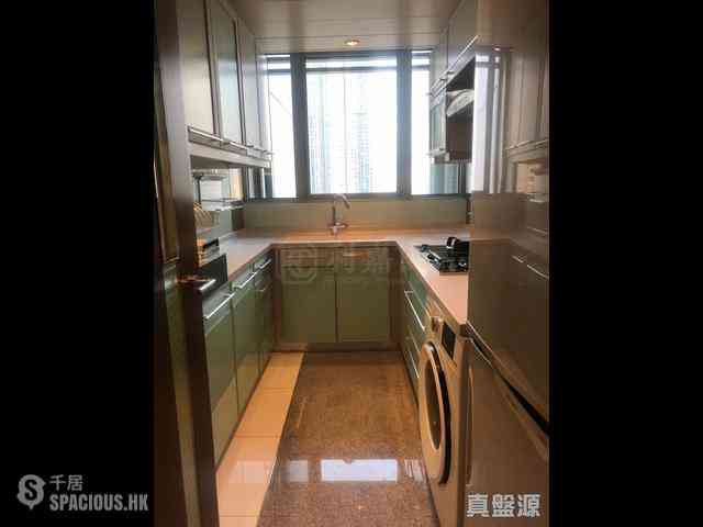 West Kowloon - The Harbourside Block 2 08