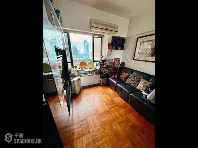Mid Levels West - Ying Piu Mansion 03
