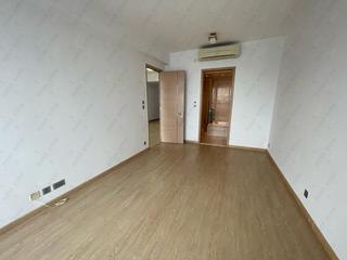 Wong Chuk Hang - Marinella Block 1 04