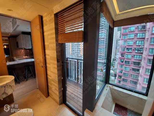 Mid Levels Central - Gramercy 05