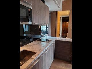 Mid Levels Central - Gramercy 07