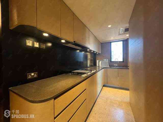 Mid Levels Central - Arezzo 04