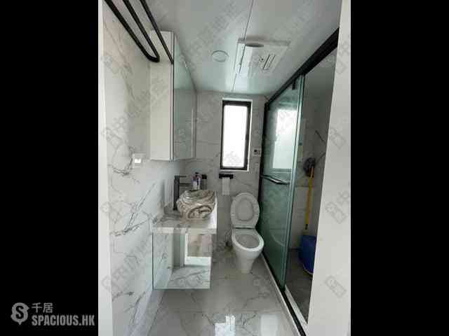 Sheung Wan - The Bellevue Place 03