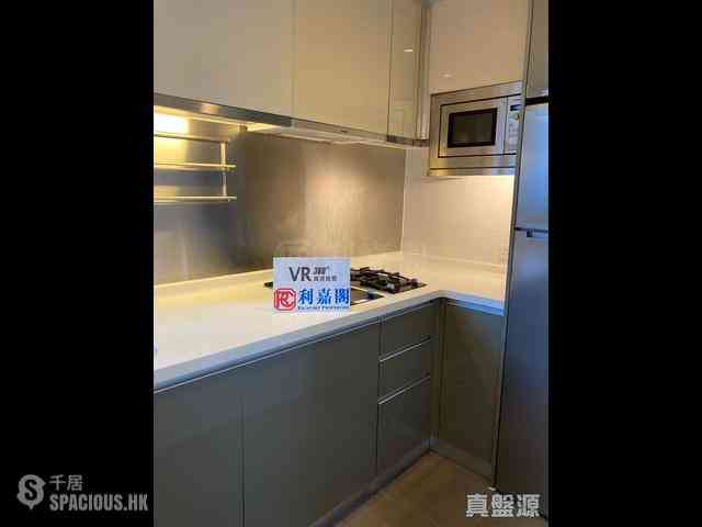 Sai Ying Pun - Island Crest 03