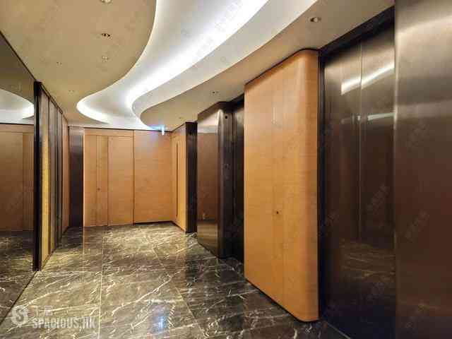 Mid Levels Central - Arezzo 22
