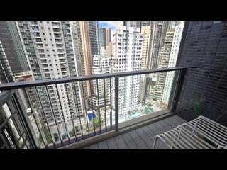 Sai Ying Pun - The Queens 05