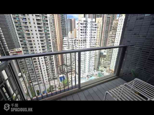 Sai Ying Pun - The Queens 05