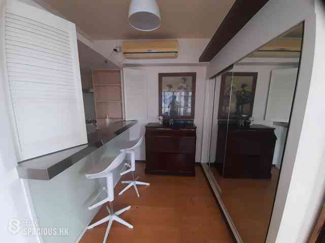 Mid Levels Central - Vantage Park Block 2 07