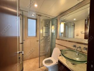 West Kowloon - The Harbourside 11