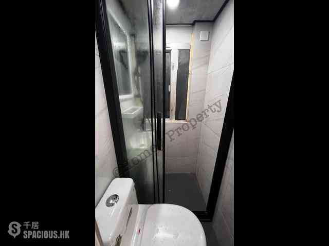 Tsim Sha Tsui - Comfort Building 04