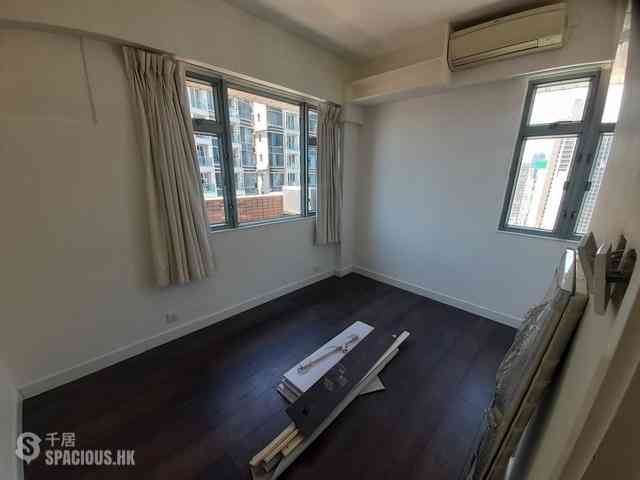 Sai Ying Pun - Kingsfield Tower Block B 02