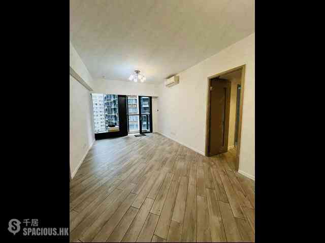 North Point - Fleur Pavilia Tower 2 04