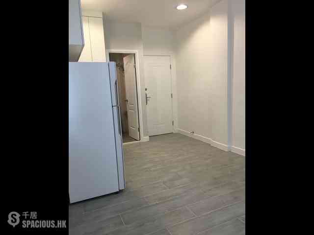Sai Ying Pun - 25, High Street 01