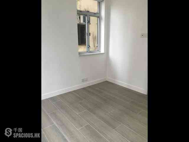 Sai Ying Pun - 25, High Street 04