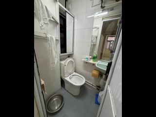 Sai Ying Pun - Chiu Kwong Mansion 06