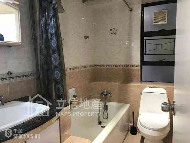 Mid Levels Central - Robinson Heights 06