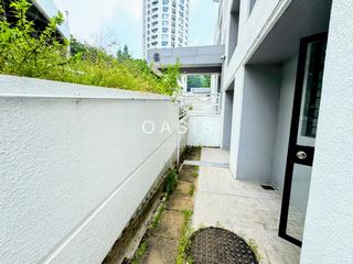 Pok Fu Lam - Pine Grove 08