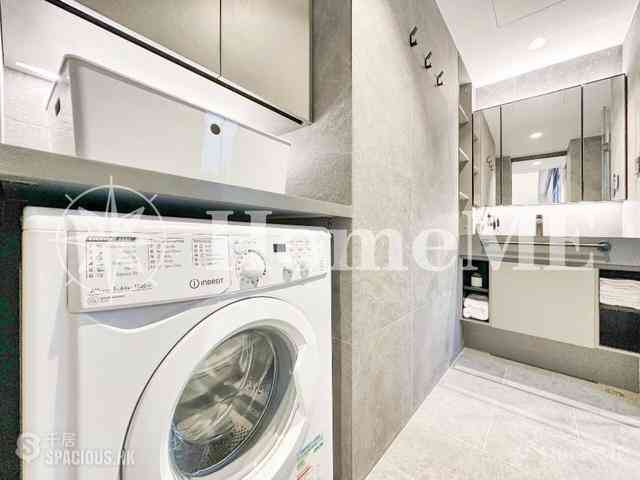 Central - 108-110, Wellington Street 03