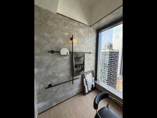 Sai Ying Pun - Des Voeux W Residence 05
