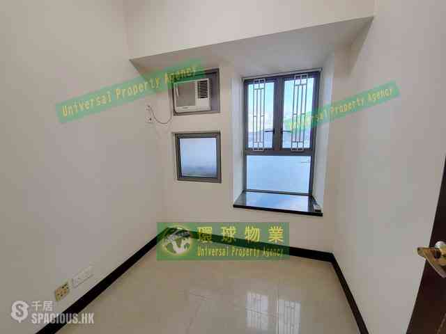 Kennedy Town - The Merton Tower 2 11