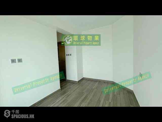 Kennedy Town - The Merton Tower 1 10