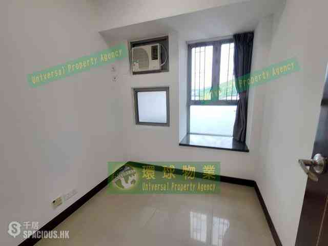 Kennedy Town - The Merton Tower 2 10