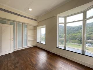 The Peak - The Mount Austin 05