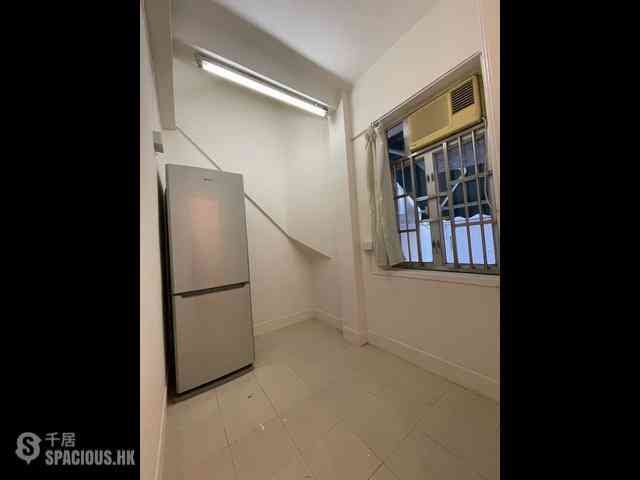 Mid Levels West - 41, Lyttelton Road 14