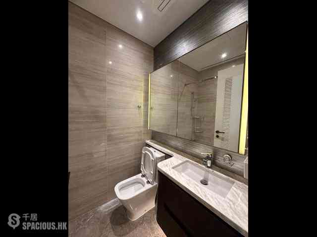 Tseung Kwan O - Savannah Block 3C 05