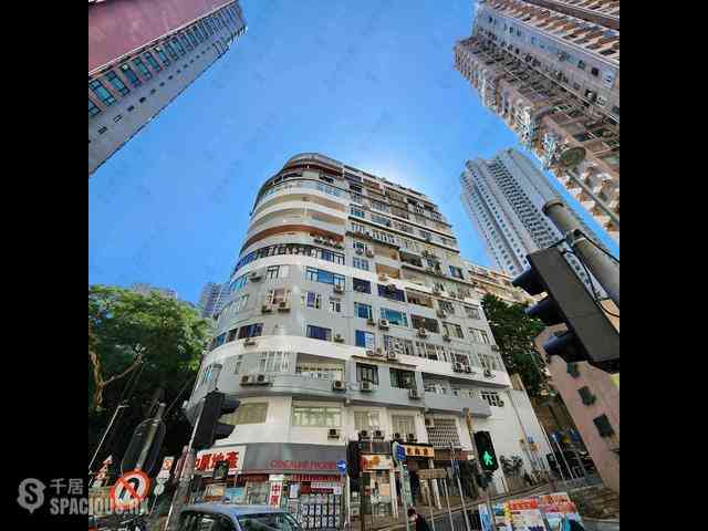 Mid Levels West - Hing Wah Mansions 02