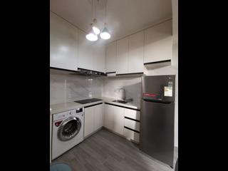 Causeway Bay - Lockhart House Block B 08