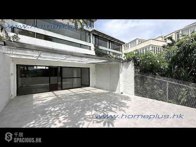 Clear Water Bay - Sea Breeze Villa 01