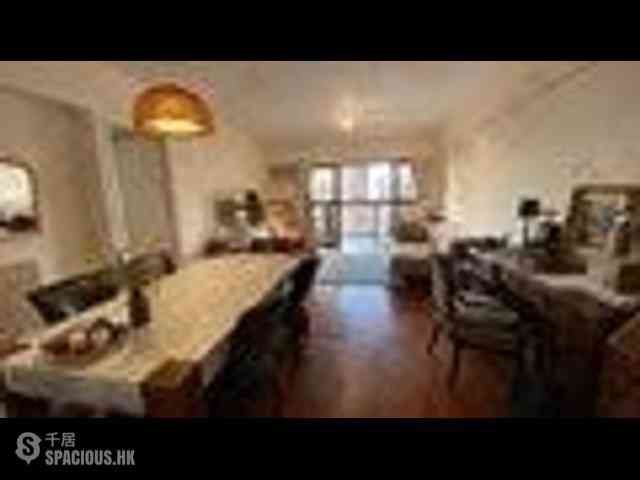 Mid Levels West - Realty Gardens Vienna Court (Block 5) 01