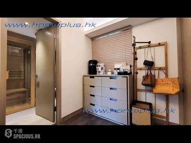 Clear Water Bay - Hillview Court 08