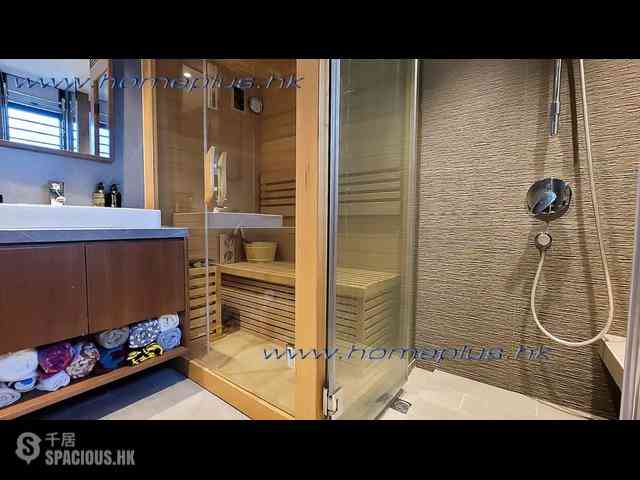 Clear Water Bay - Hillview Court 11