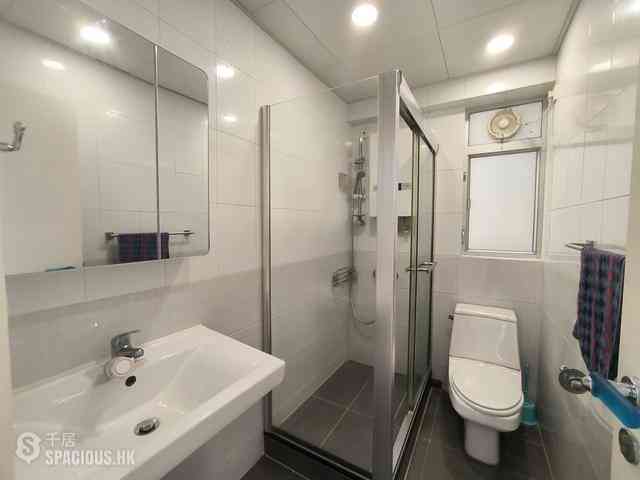 Causeway Bay - Elizabeth House 12