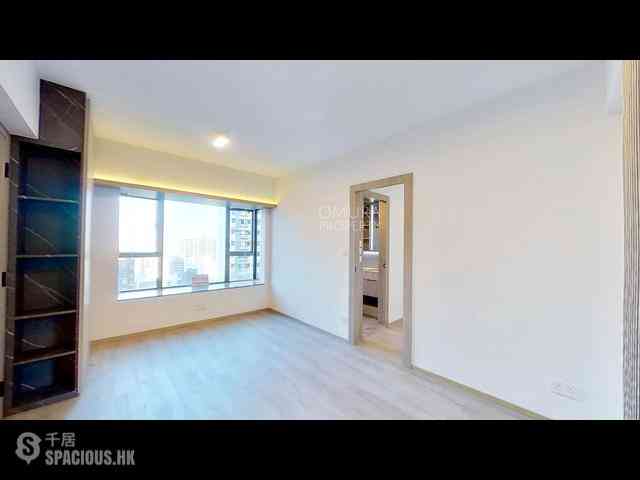 Mid Levels Central - Peach Blossom 05