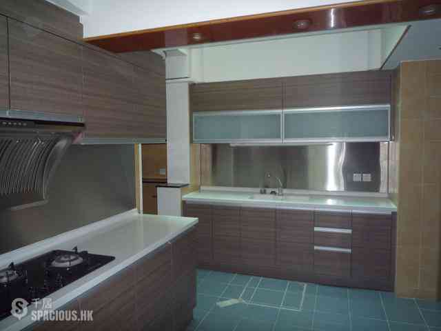 Clear Water Bay - Silver Fountain Terrace 02