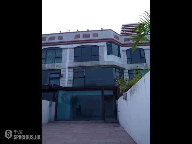 Clear Water Bay - Silver Fountain Terrace 04