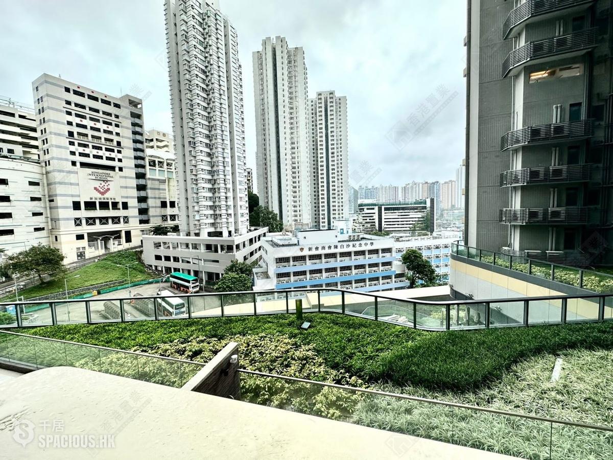 Wong Chuk Hang - The Southside Phase 2 La Marina Tower 2A 01