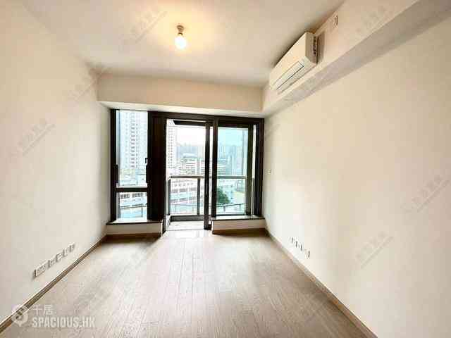 Wong Chuk Hang - The Southside Phase 2 La Marina Tower 2A 07
