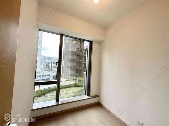 Wong Chuk Hang - The Southside Phase 2 La Marina Tower 2A 10