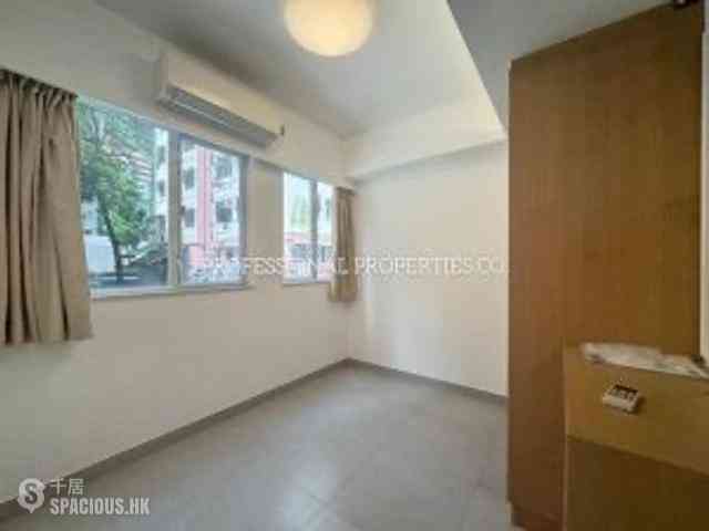Wan Chai - Bo Fung Mansion 06