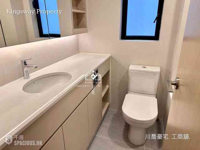 Mid Levels Central - 62B, Robinson Road 04