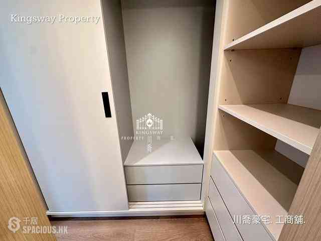 Mid Levels Central - 62B, Robinson Road 08