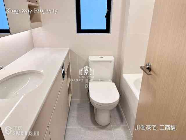 Mid Levels Central - 62B, Robinson Road 09