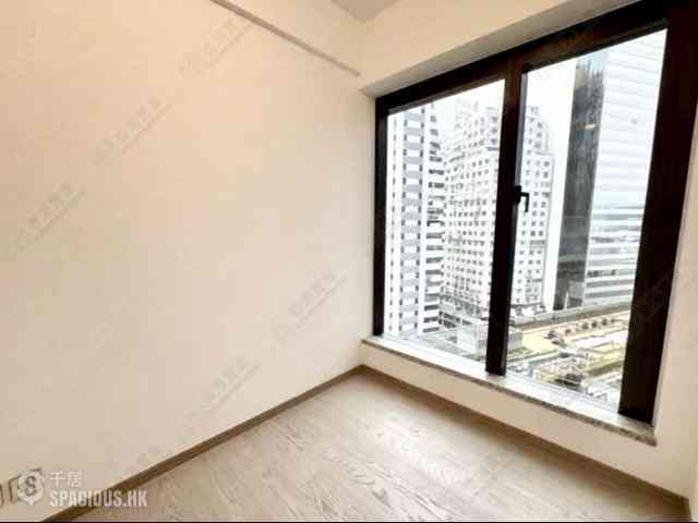Wong Chuk Hang - The Southside Phase 3C Blue Coast II Tower 5 05