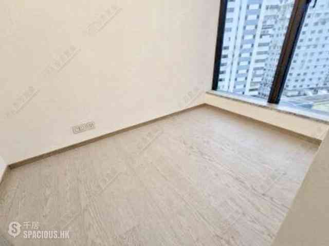 Wong Chuk Hang - The Southside Phase 3C Blue Coast II Tower 5 07