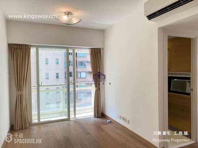 Soho - Centrestage 01