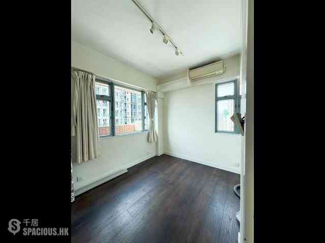 Sai Ying Pun - Kingsfield Tower Block B 07